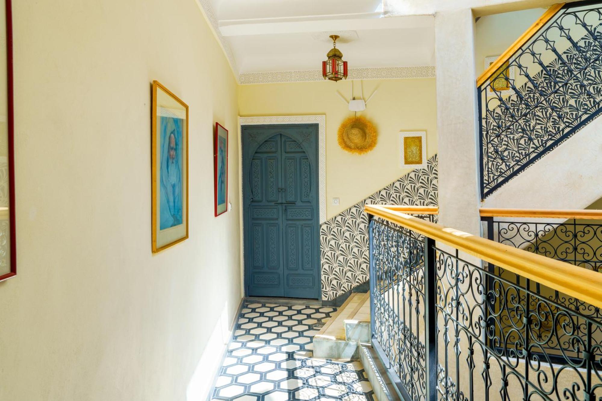 Riad 4 Chambres - Piscine & Petit Dejeuner Gratuit - Wifi Fibre Optique Марракеш Екстер'єр фото