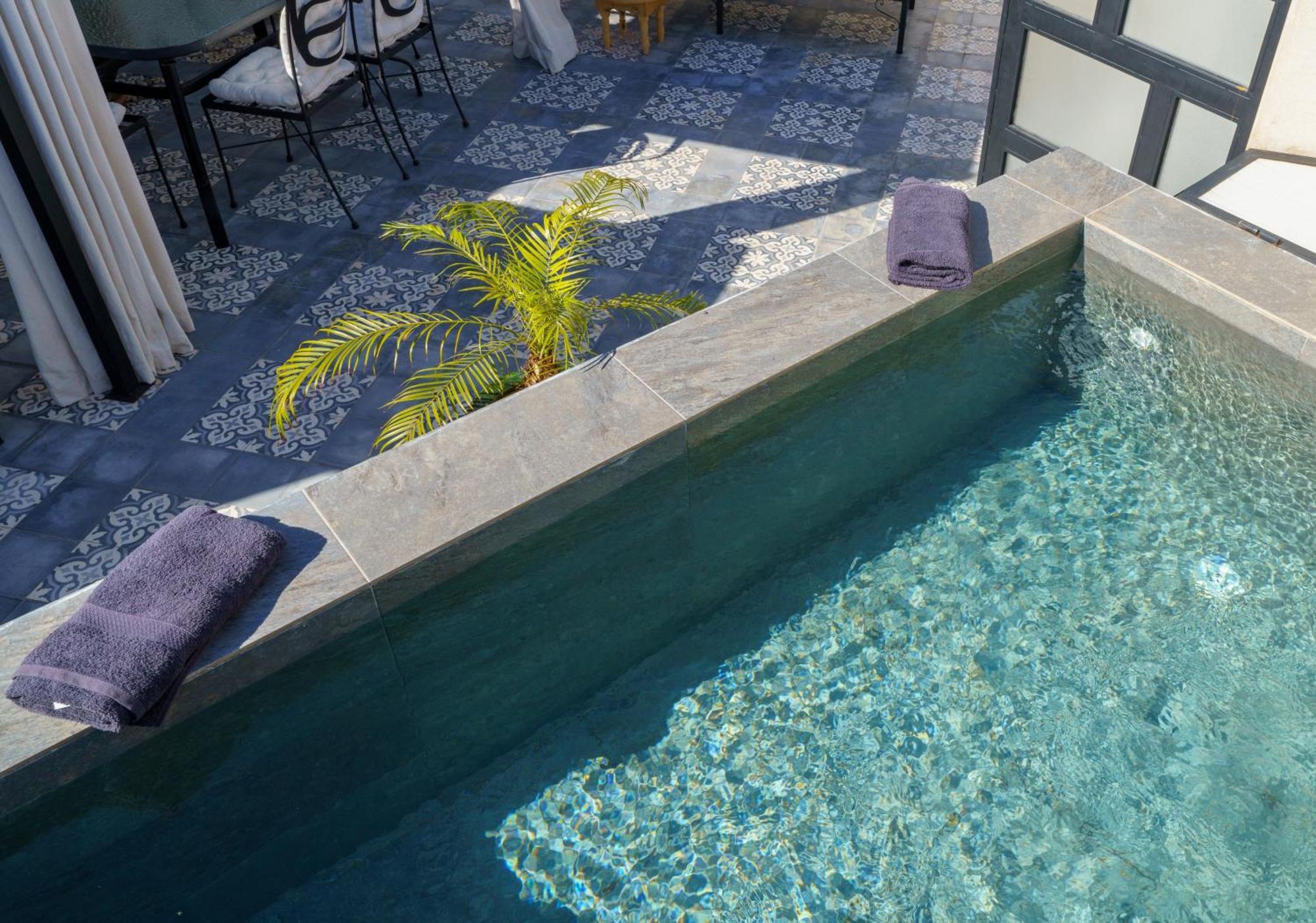 Riad 4 Chambres - Piscine & Petit Dejeuner Gratuit - Wifi Fibre Optique Марракеш Екстер'єр фото
